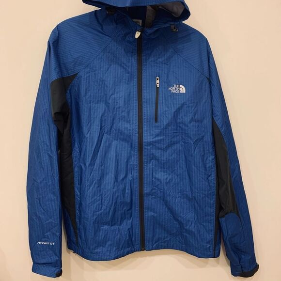 The North Face Jacket - Picture 2 of 12